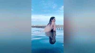 Nude Swimming Video Leaked - hclips