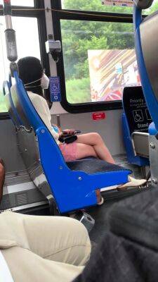 Sexy Legs on the Bus - drtuber