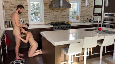 Real Couple Sex Making Love On Kitchen - hclips