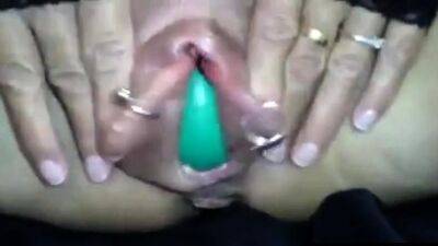 Pussy pumping and pierced pussy - drtuber