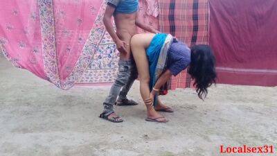 Indian Desi Couple Fuck Outdoor In Public Places - hclips - India