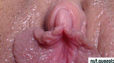 Rubbing clitor close up - pink shaved pussy masturbation - sunporno.com