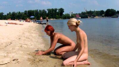 Young nudist babes caught on a hidden camera - drtuber