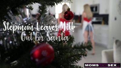 Bunny Madison - Santa's naughty presents: Molly Little & Bunny Madison's naughty milk-sharing adventure - sexu.com