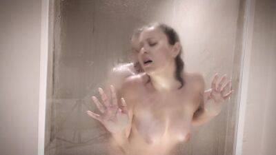 Bath Or Shower - hclips - Russia