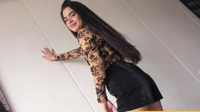 Thick Cute Real Amateur Colombian Model - drtuber - Colombia