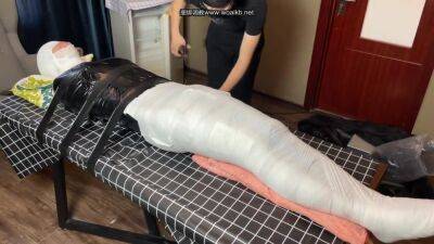 Mummy And Vacuum Bed - upornia