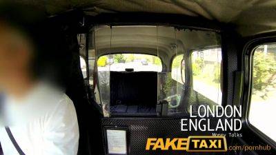 Holly Kiss - Holly Kiss milks her way through fake taxi cab fare in POV homemade video - sexu.com - Britain