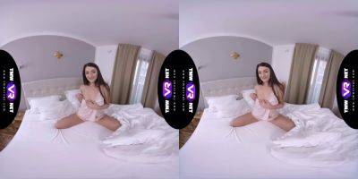 Katy Rose - Katy Rose's petite body pleasures herself in 180 degrees of virtual reality - sexu.com - Czech Republic