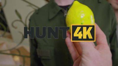 HUNT4K. Banging Her Pussy In Front of a Guard of Honor - hotmovs.com - Russia