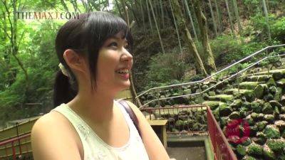 Brunette Asian Slut Gives An Outdoor Blowjob - AsianHappyEnding - hotmovs.com - Japan