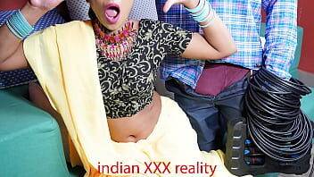 Indian XXX Cable repair man fuck in hindi - xvideos.com - India